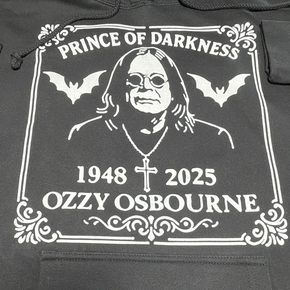 Ozzy Osbourne memorial Black Hoodie Size Medium